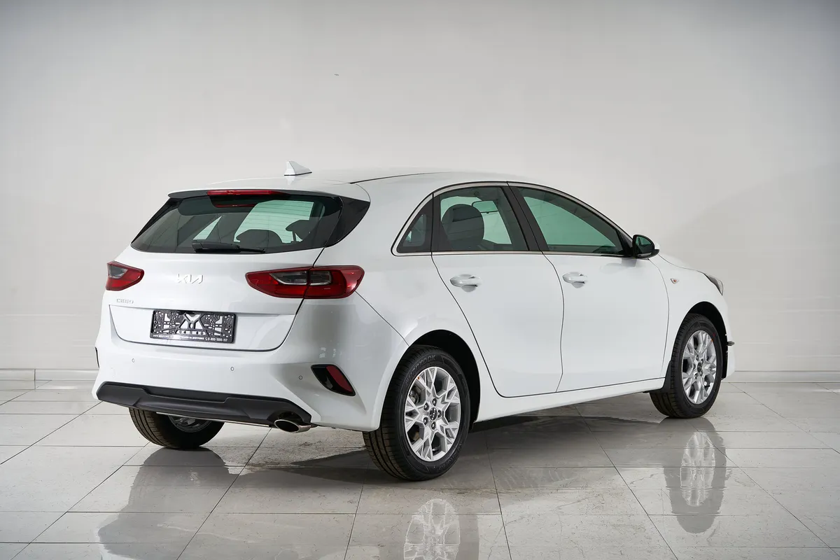 Kia Ceed III Рестайлинг — фото 4