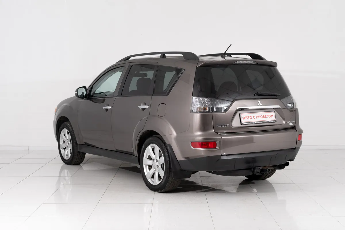 Mitsubishi Outlander II Рестайлинг · Ultimate — фото 5