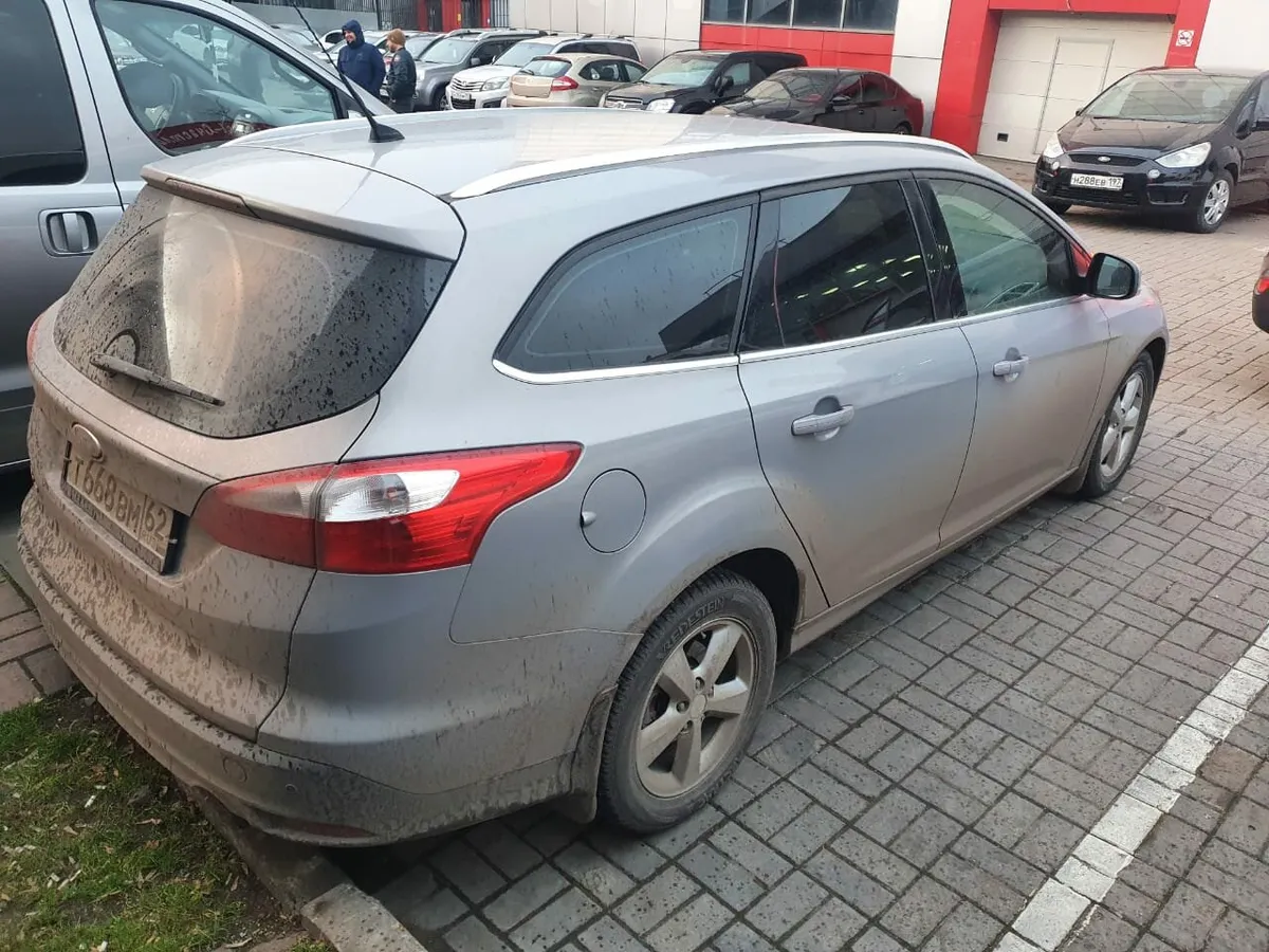 Ford Focus III — фото 3