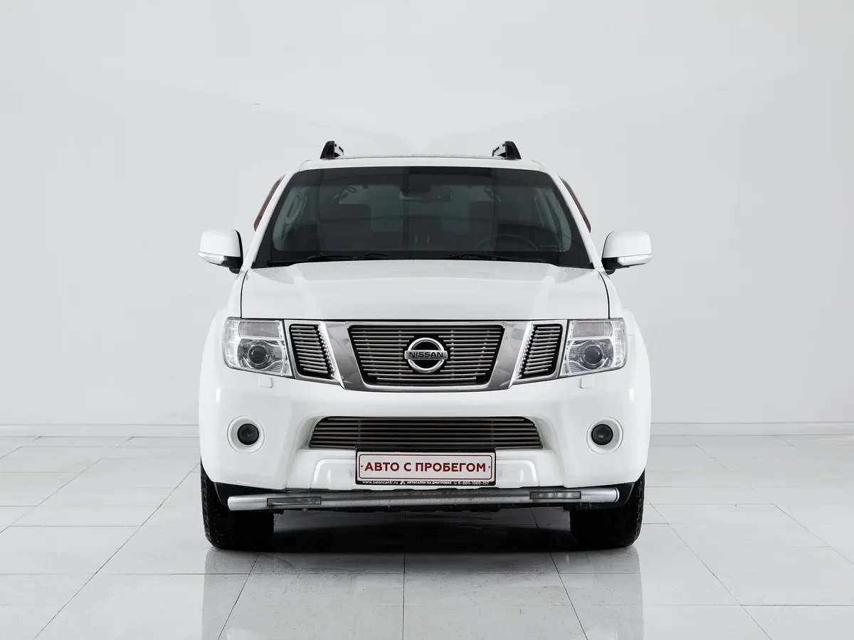 Nissan Pathfinder III Рестайлинг — фото 2