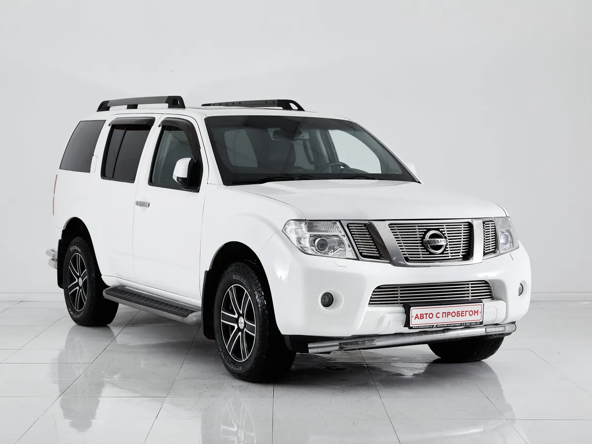 Nissan Pathfinder III Рестайлинг — фото 3