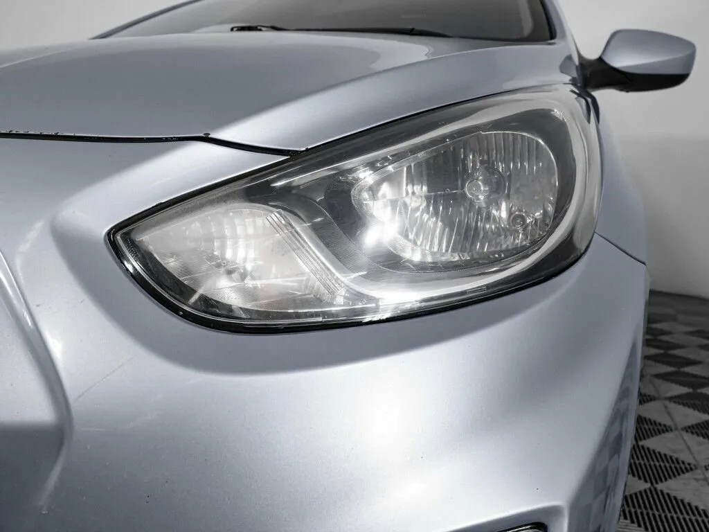 Hyundai Solaris I · Active — фото 4