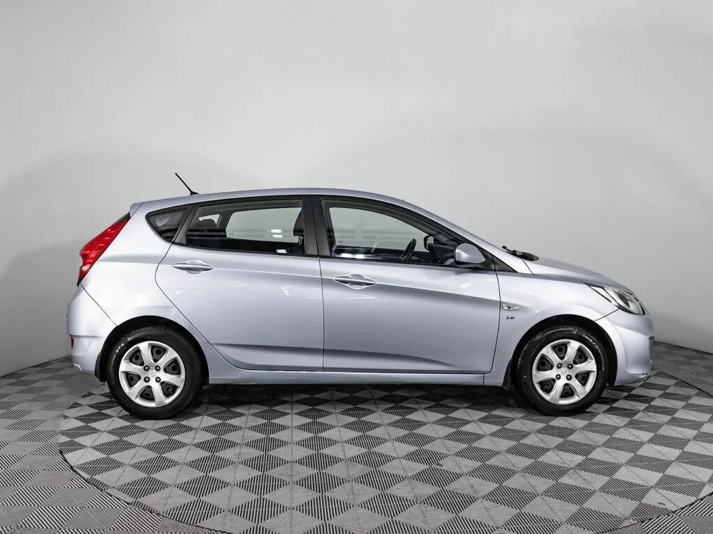 Hyundai Solaris I · Active — фото 5