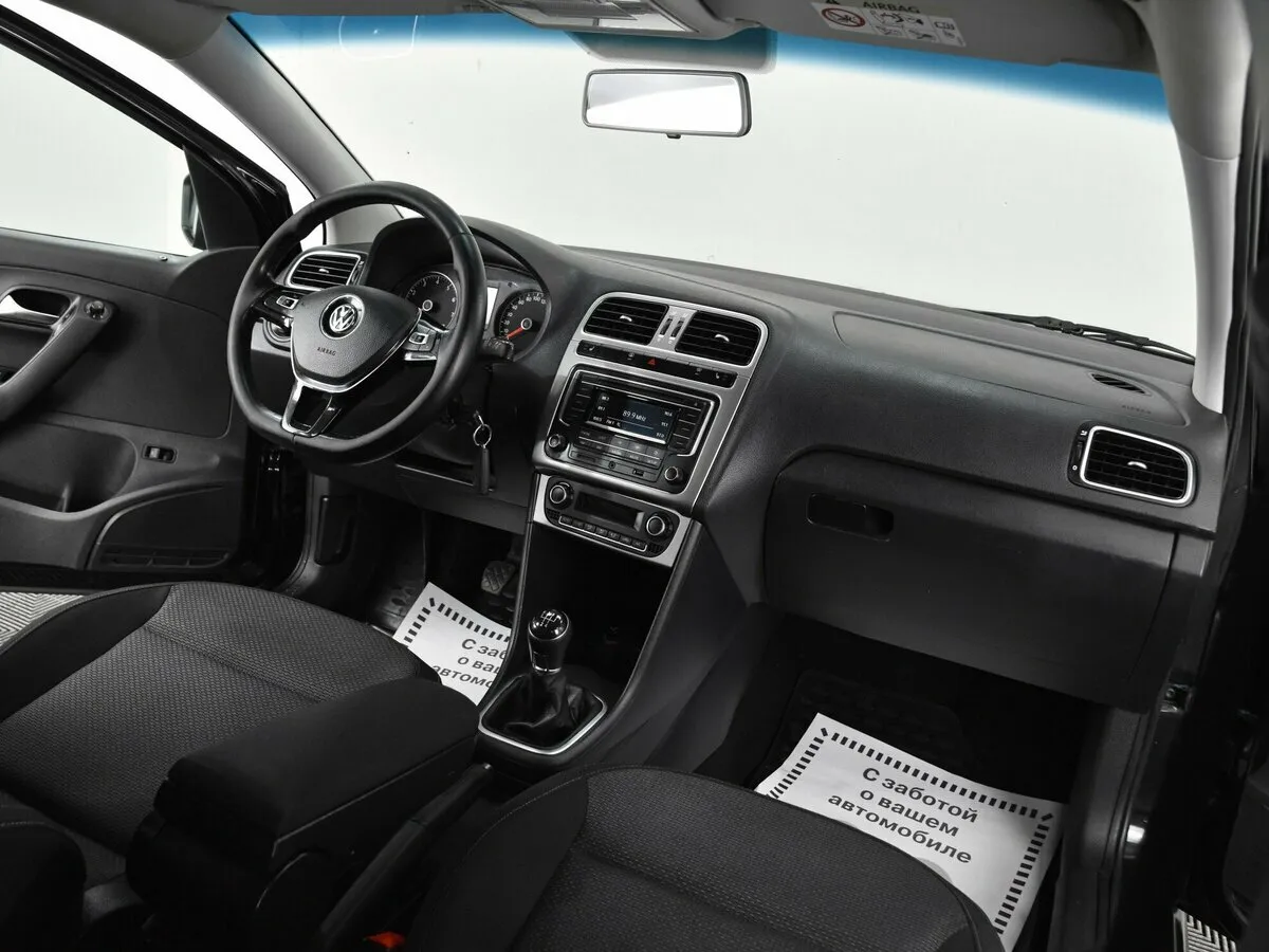 Volkswagen Polo V Рестайлинг · CONNECT — фото 3
