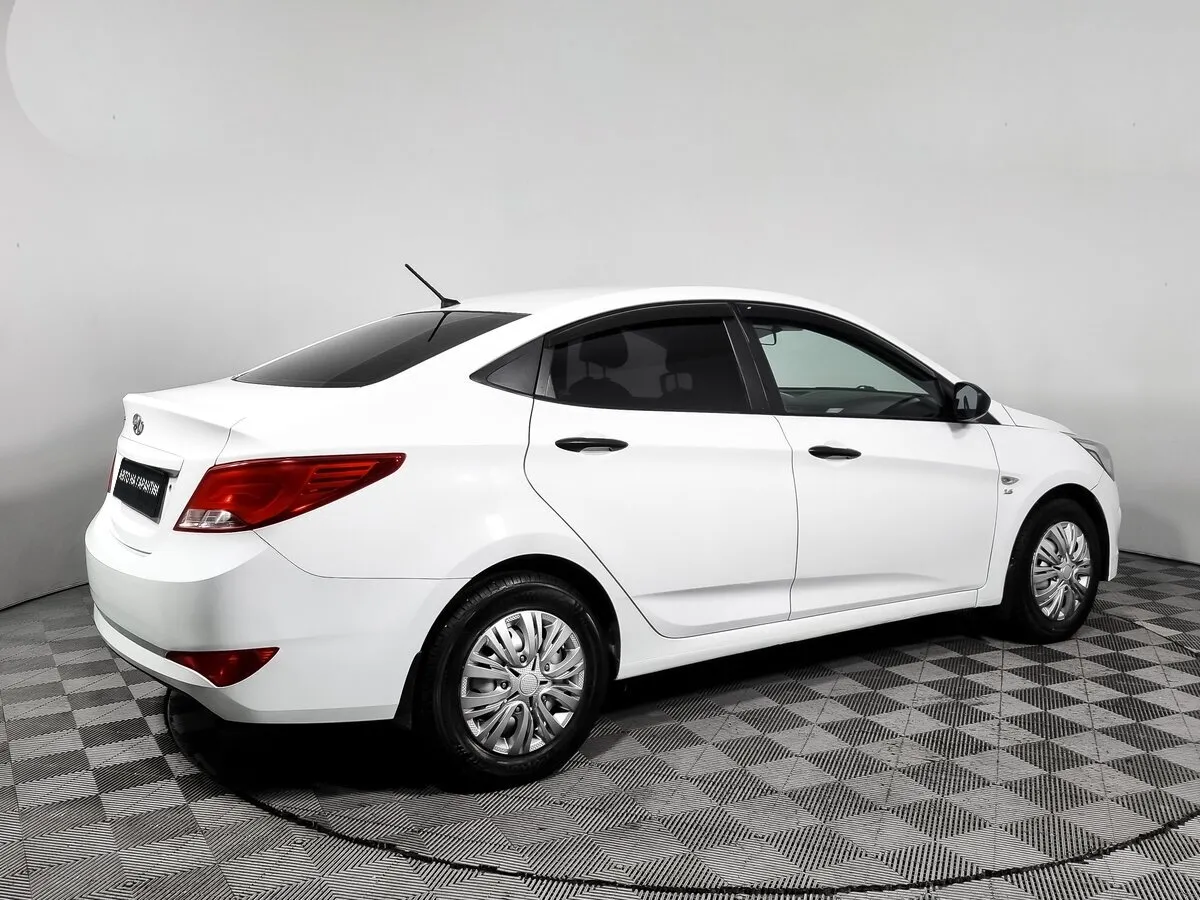 Hyundai Solaris I Рестайлинг · Active — фото 4