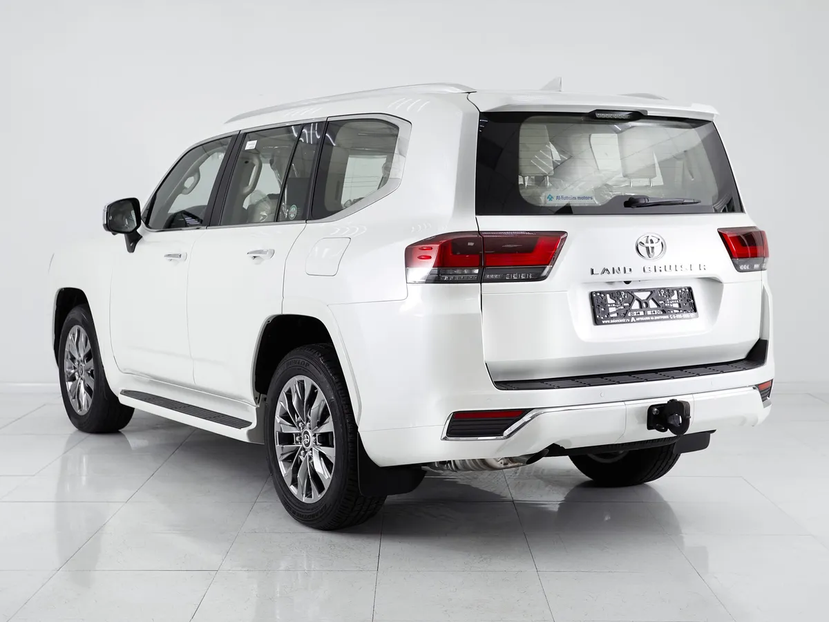 Toyota Land Cruiser 300 Series — фото 5