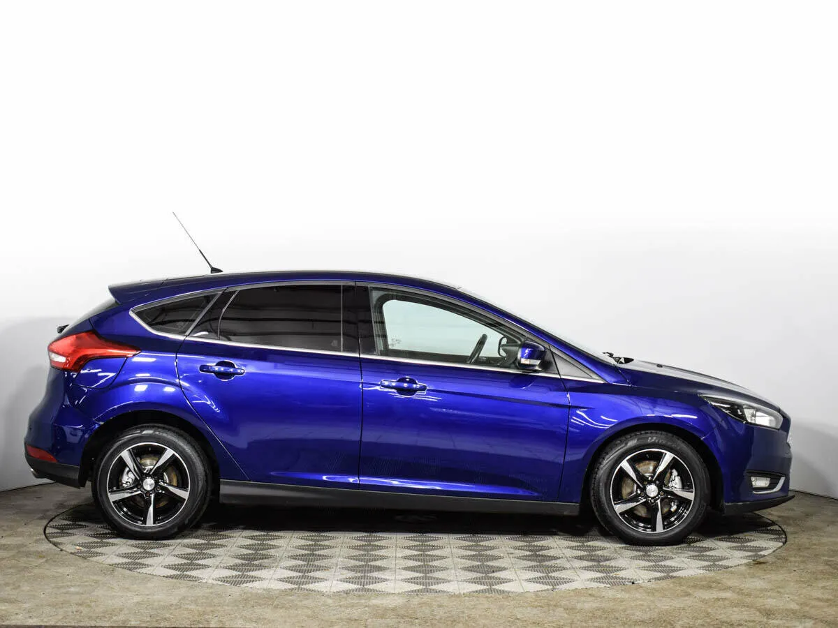 Ford Focus III Рестайлинг · Titanium — фото 3
