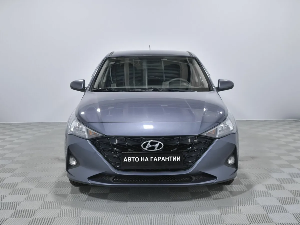 Hyundai Solaris II Рестайлинг · Comfort — фото 2