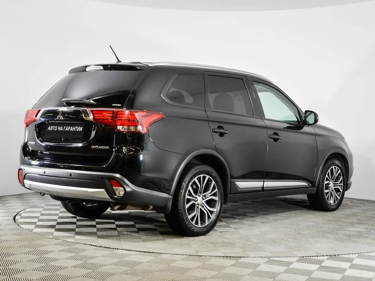 Mitsubishi Outlander III Рестайлинг 2 · Instyle — фото 4