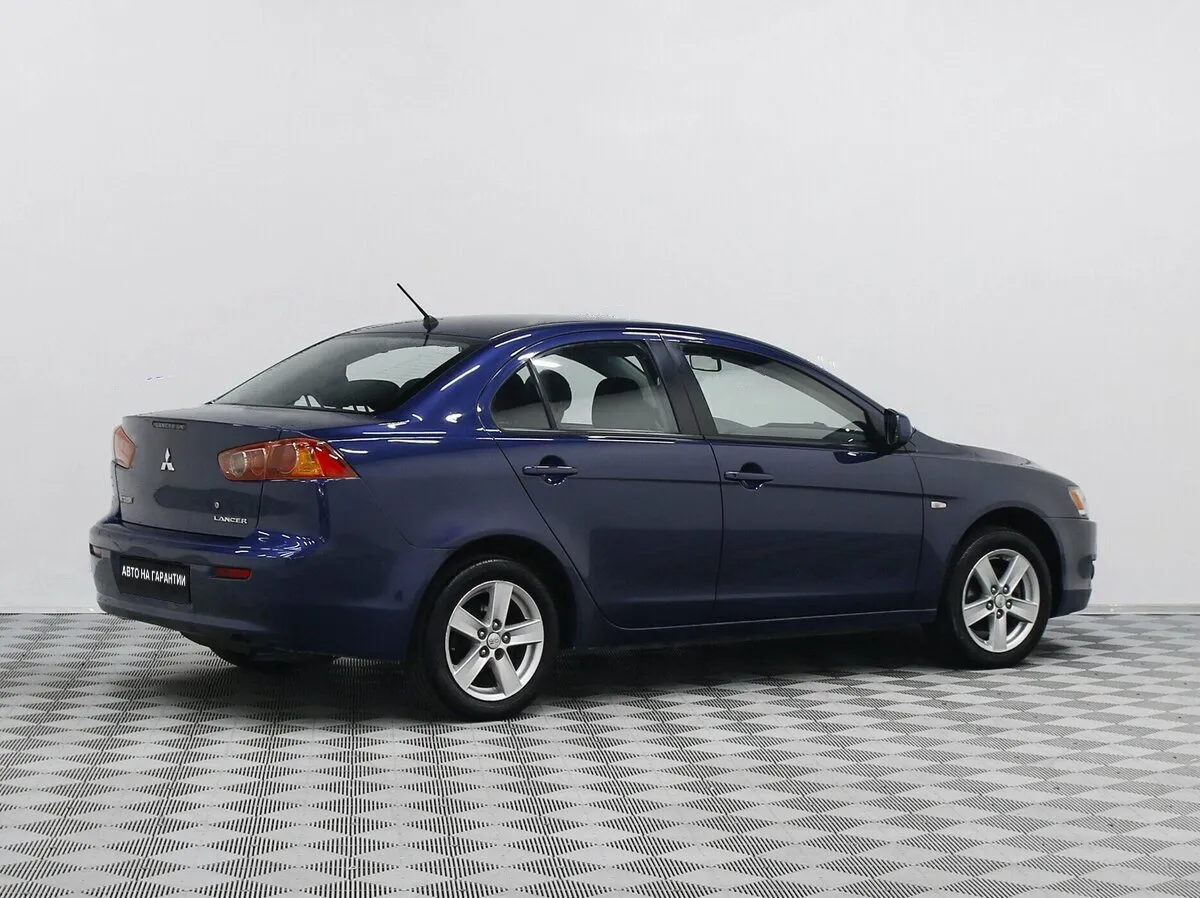 Mitsubishi Lancer X — фото 2