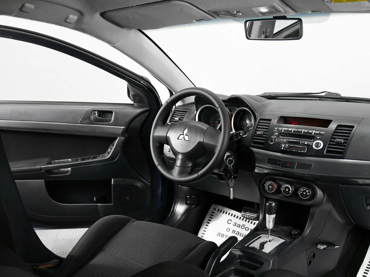Mitsubishi Lancer X — фото 3