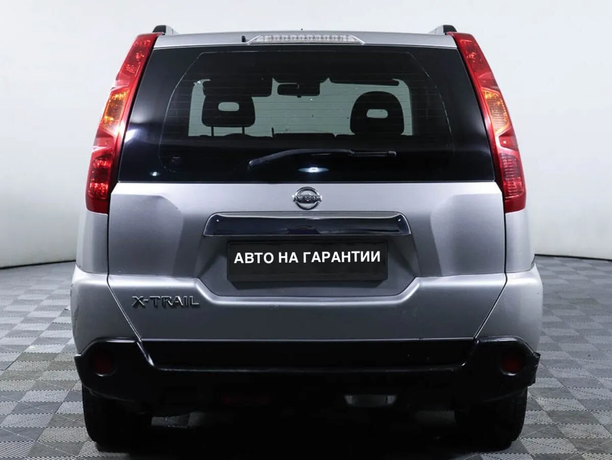 Nissan X-Trail II · LE (metallic) — фото 5