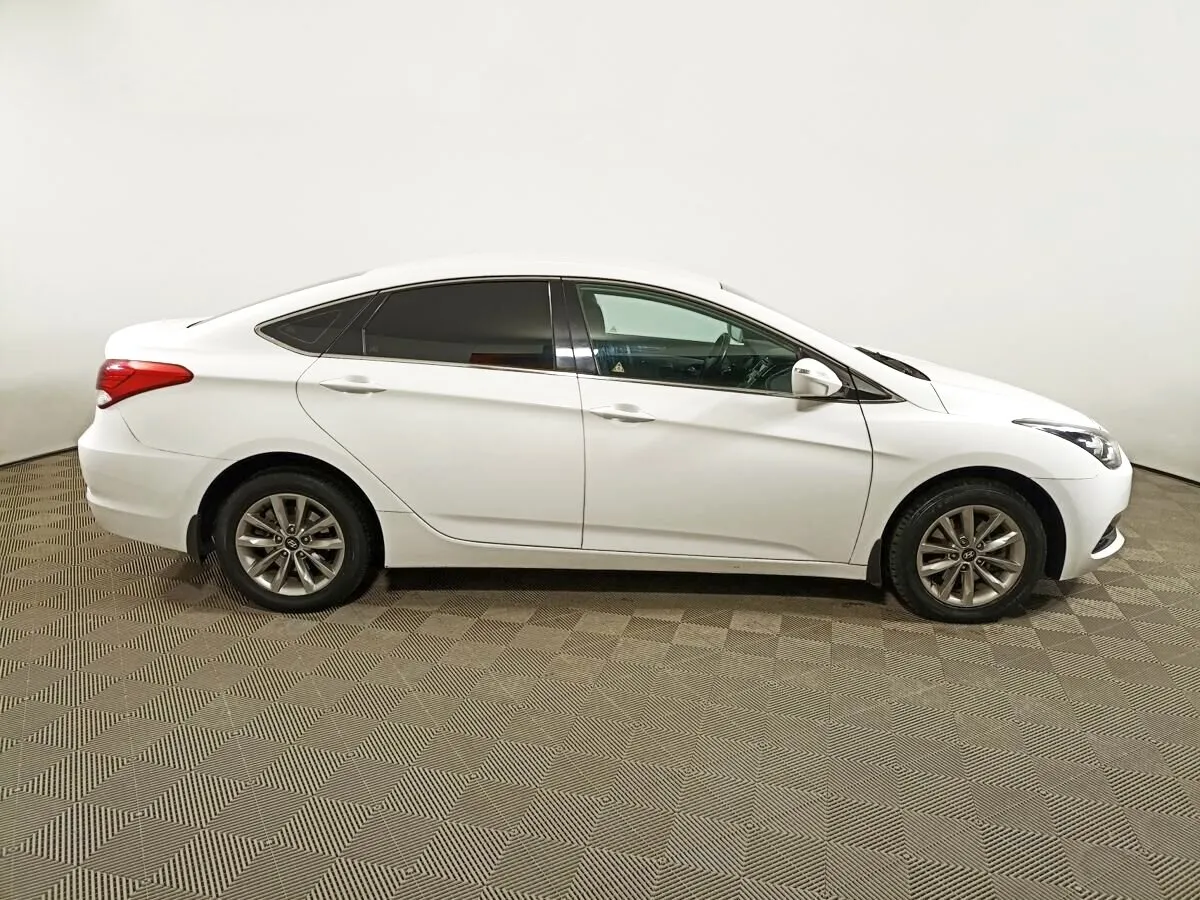 Hyundai i40 I Рестайлинг — фото 3
