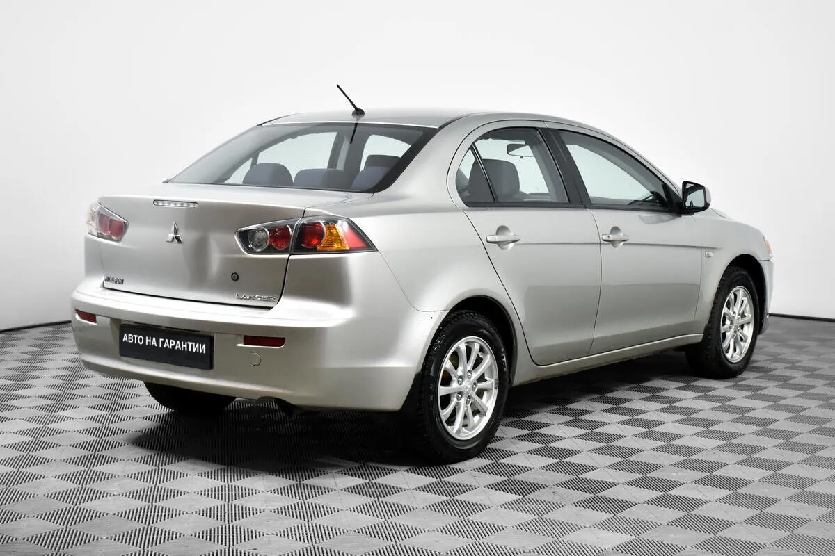 Mitsubishi Lancer X Рестайлинг — фото 4