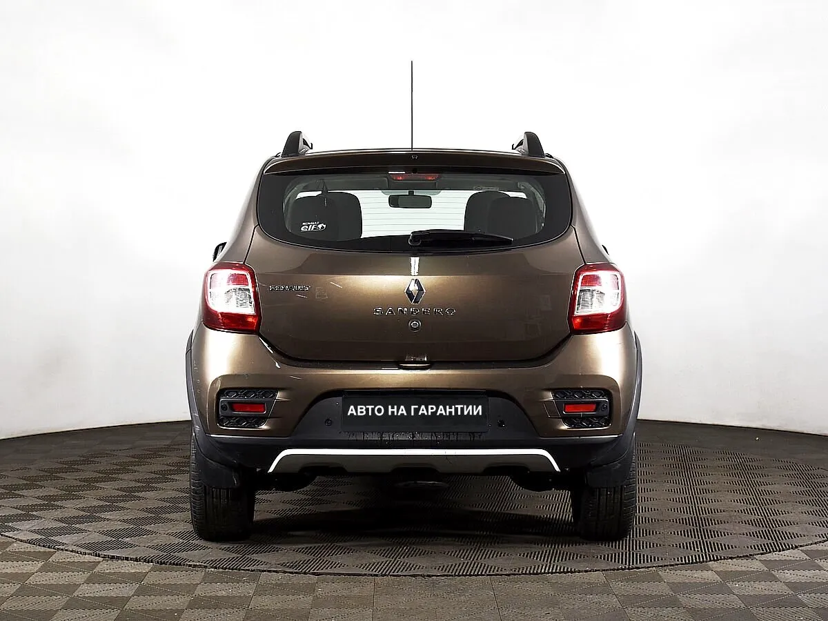 Renault Sandero II Рестайлинг · Stepway Drive — фото 5