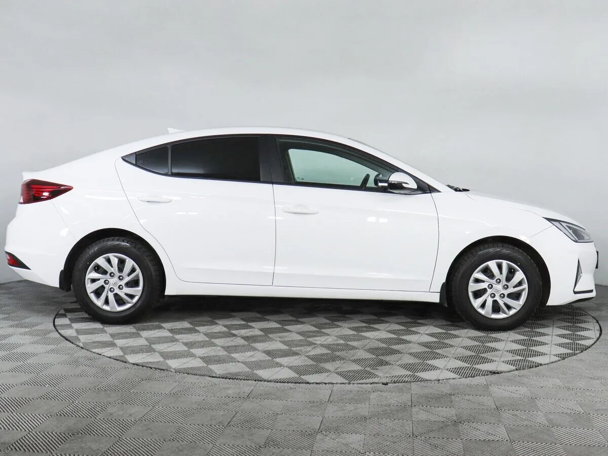 Hyundai Elantra VI (AD) Рестайлинг · Active — фото 3