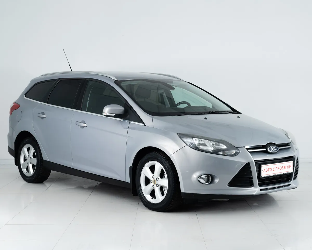 Ford Focus III — фото 3