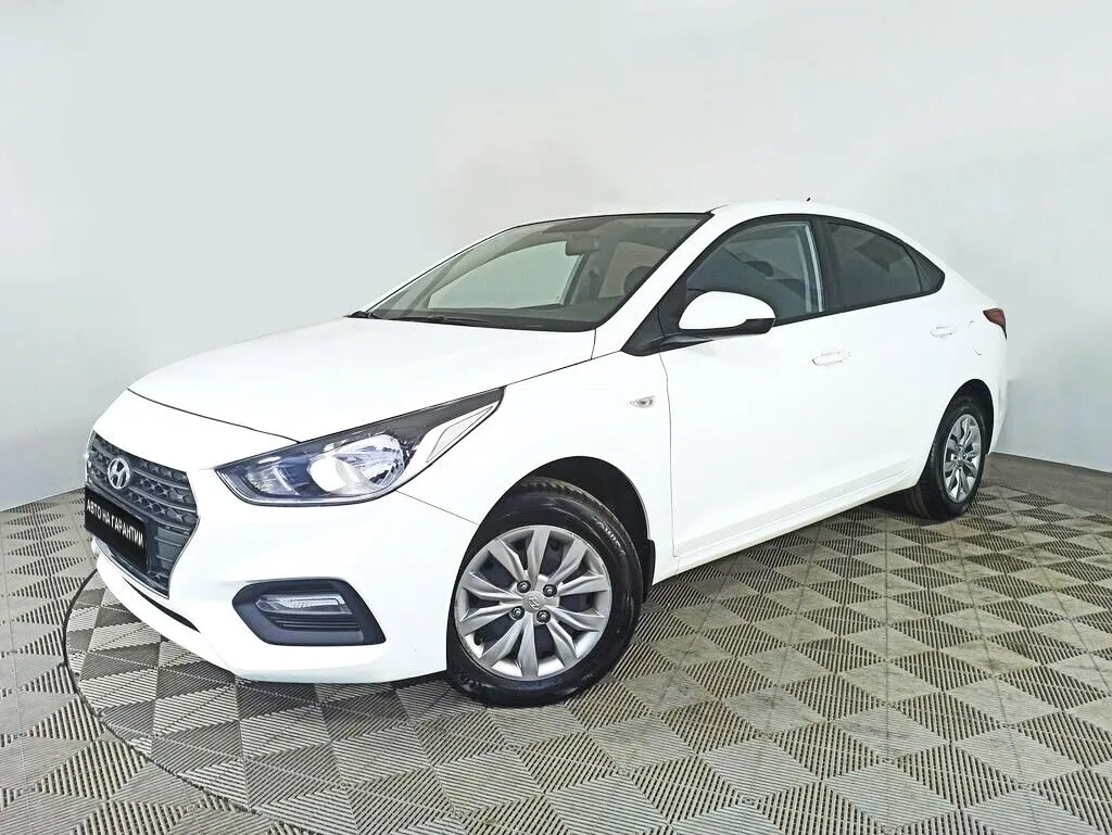 Hyundai Solaris II · Active