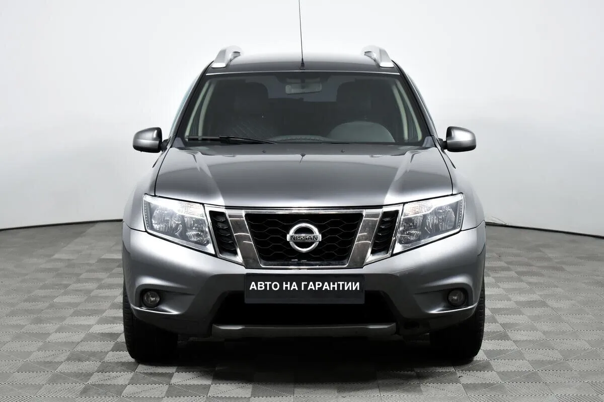 Nissan Terrano III (D10) — фото 2