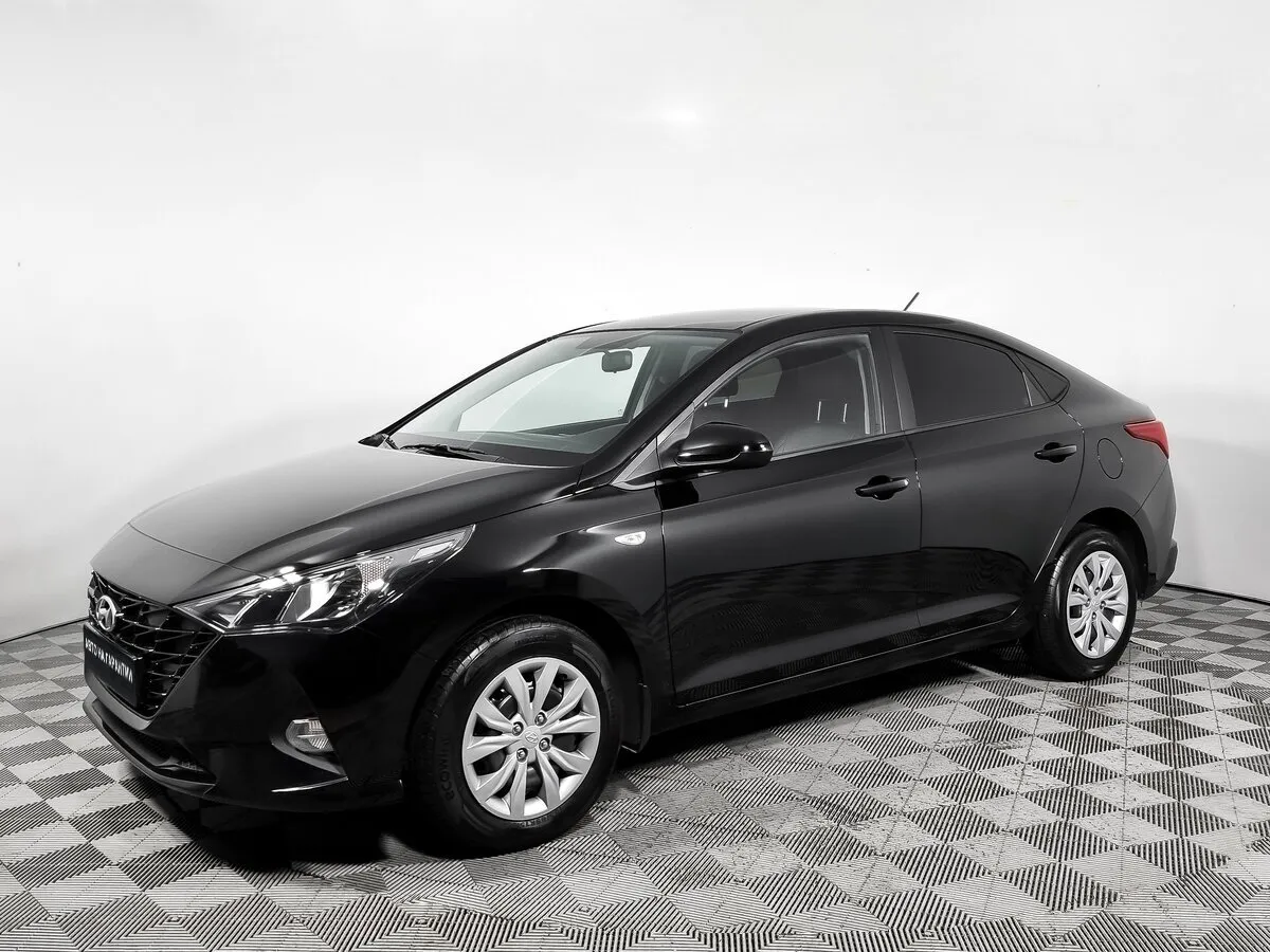 Hyundai Solaris II Рестайлинг · Comfort