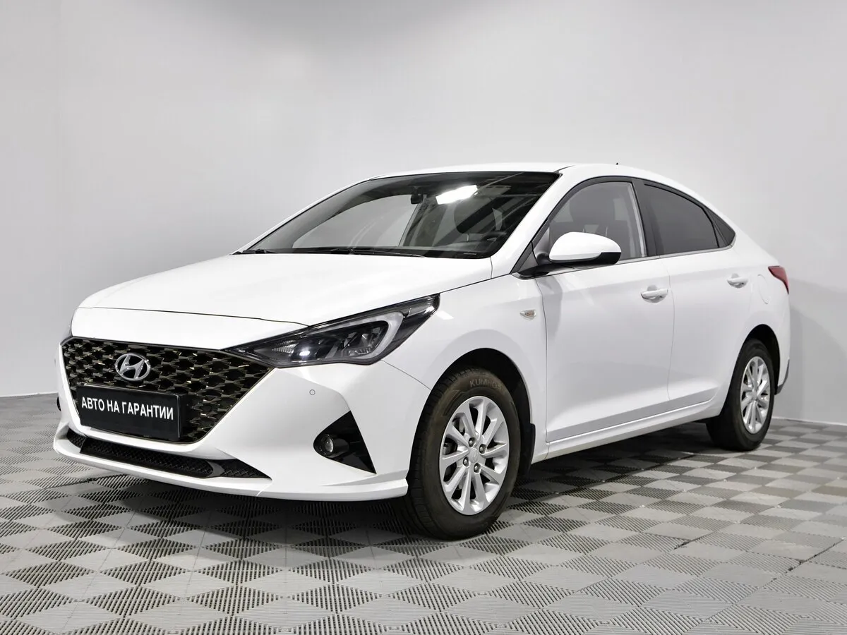 Hyundai Solaris II Рестайлинг · Comfort