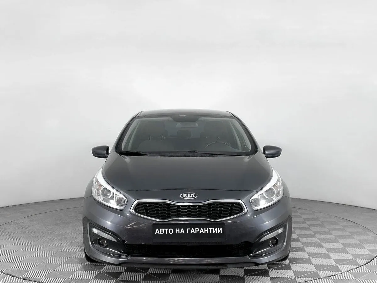 Kia Ceed II Рестайлинг · Comfort — фото 2