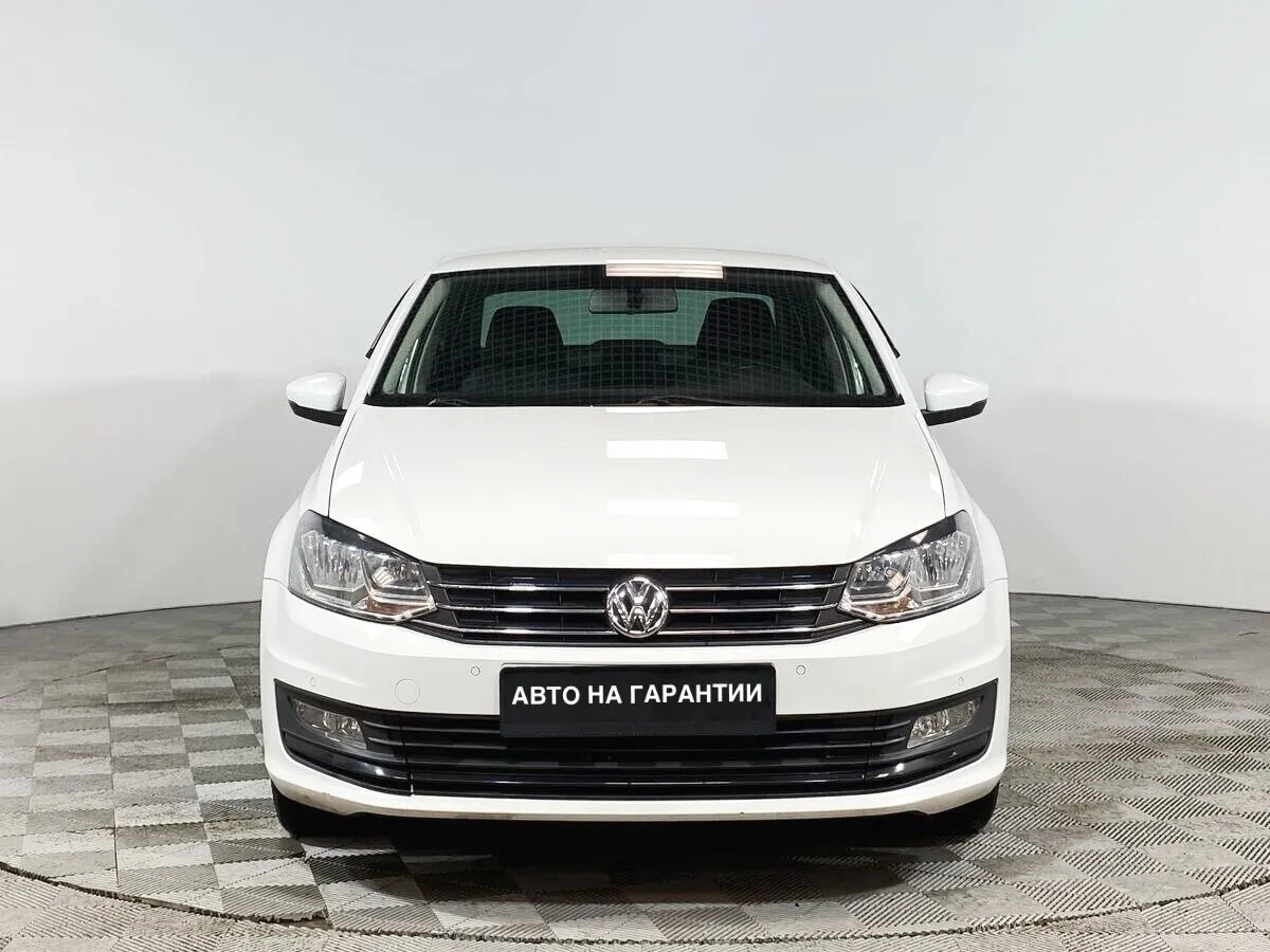 Volkswagen Polo V Рестайлинг · Comfortline — фото 2