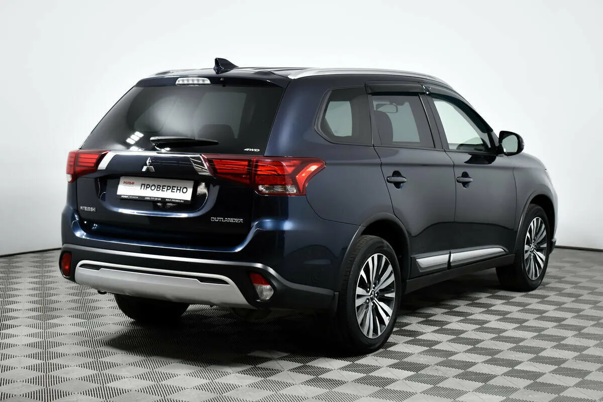 Mitsubishi Outlander III Рестайлинг 3 · Ultimate — фото 4