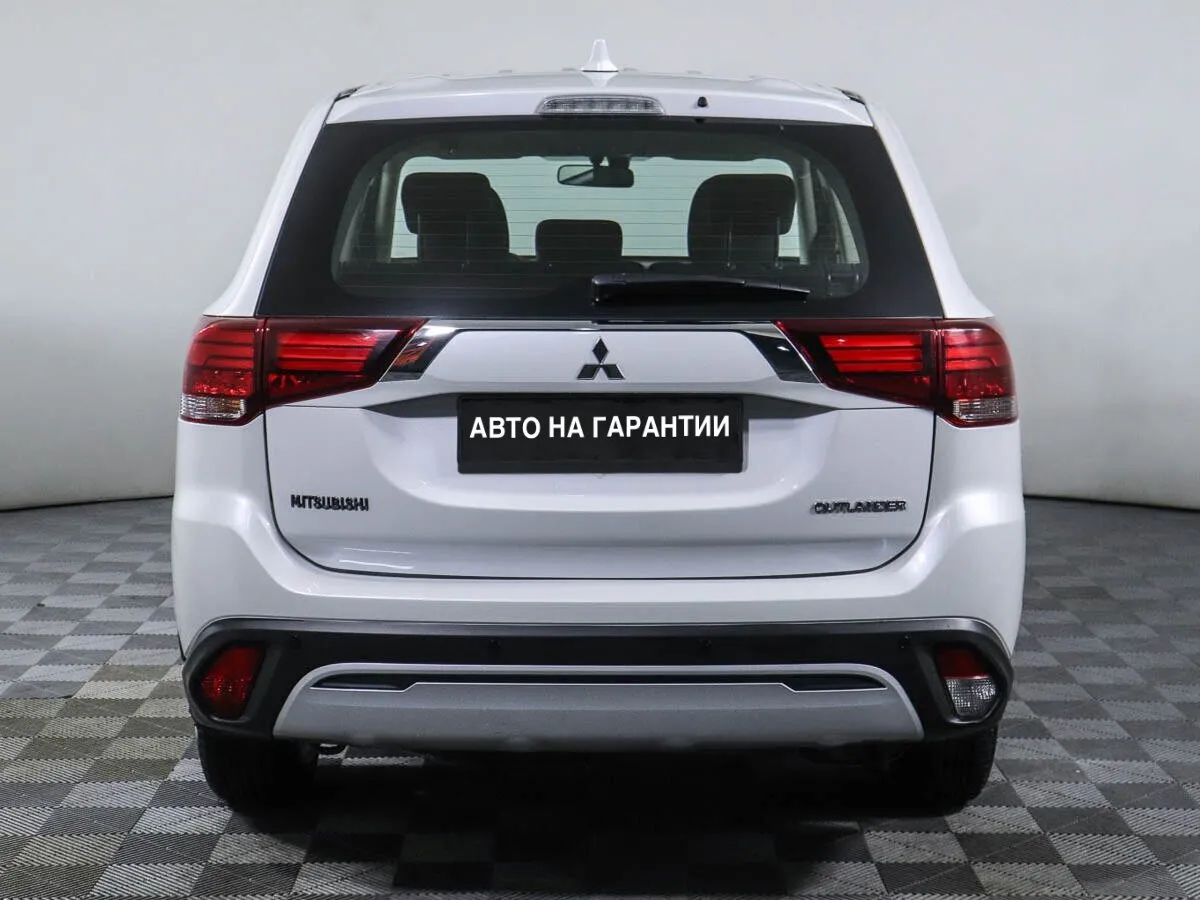 Mitsubishi Outlander III Рестайлинг 3 — фото 5