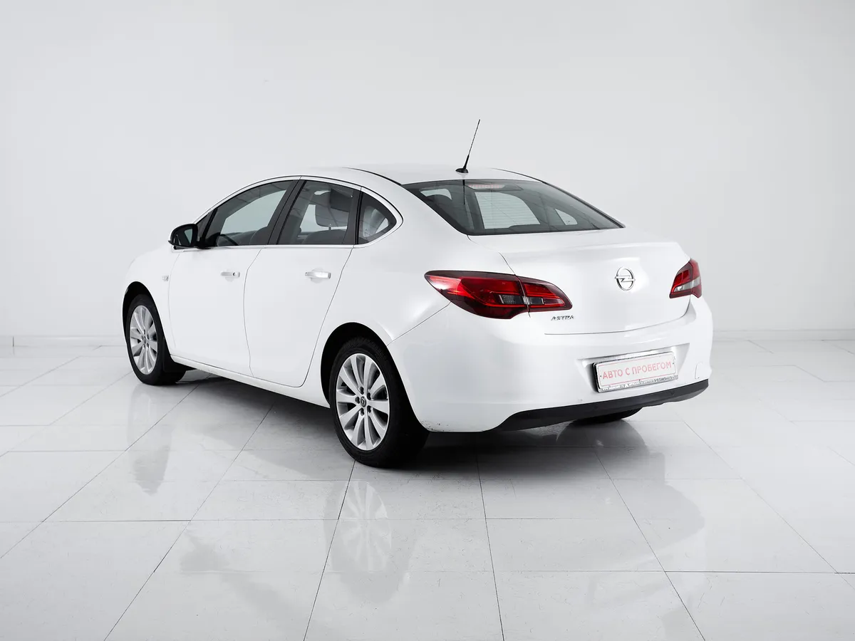 Opel Astra J Рестайлинг · Cosmo — фото 4