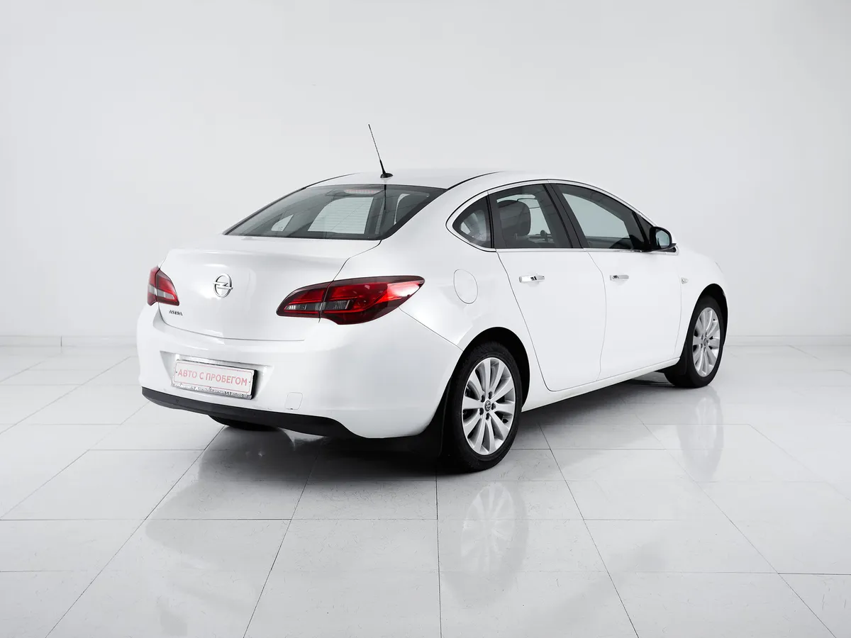 Opel Astra J Рестайлинг · Cosmo — фото 5