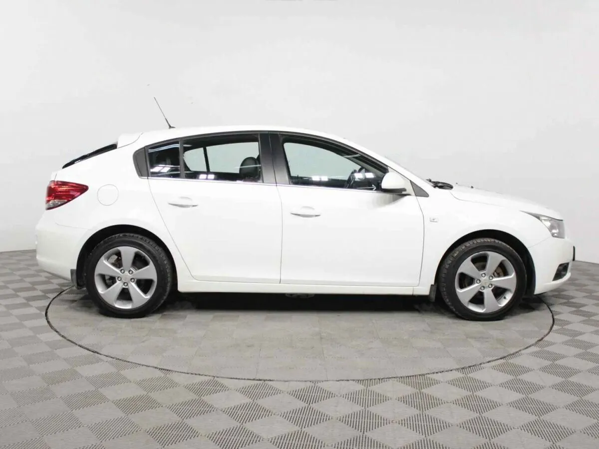 Chevrolet Cruze I Рестайлинг · LT — фото 3