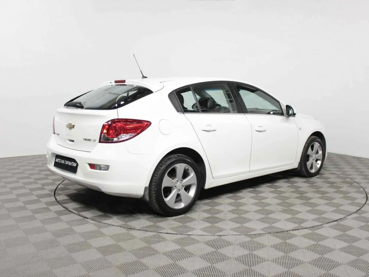 Chevrolet Cruze I Рестайлинг · LT — фото 4