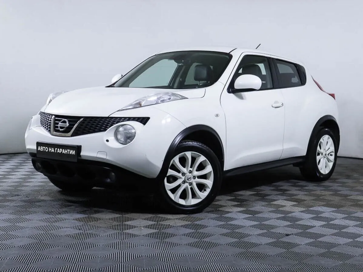 Nissan Juke I · SE