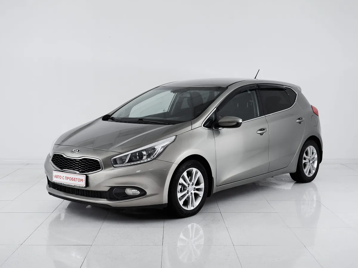 Kia Ceed II · Luxe