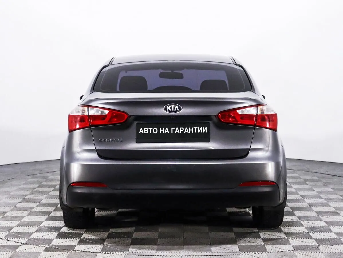 Kia Cerato III — фото 5