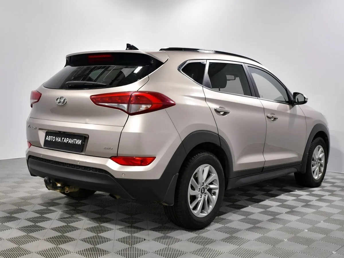 Hyundai Tucson III · High-Tech — фото 3