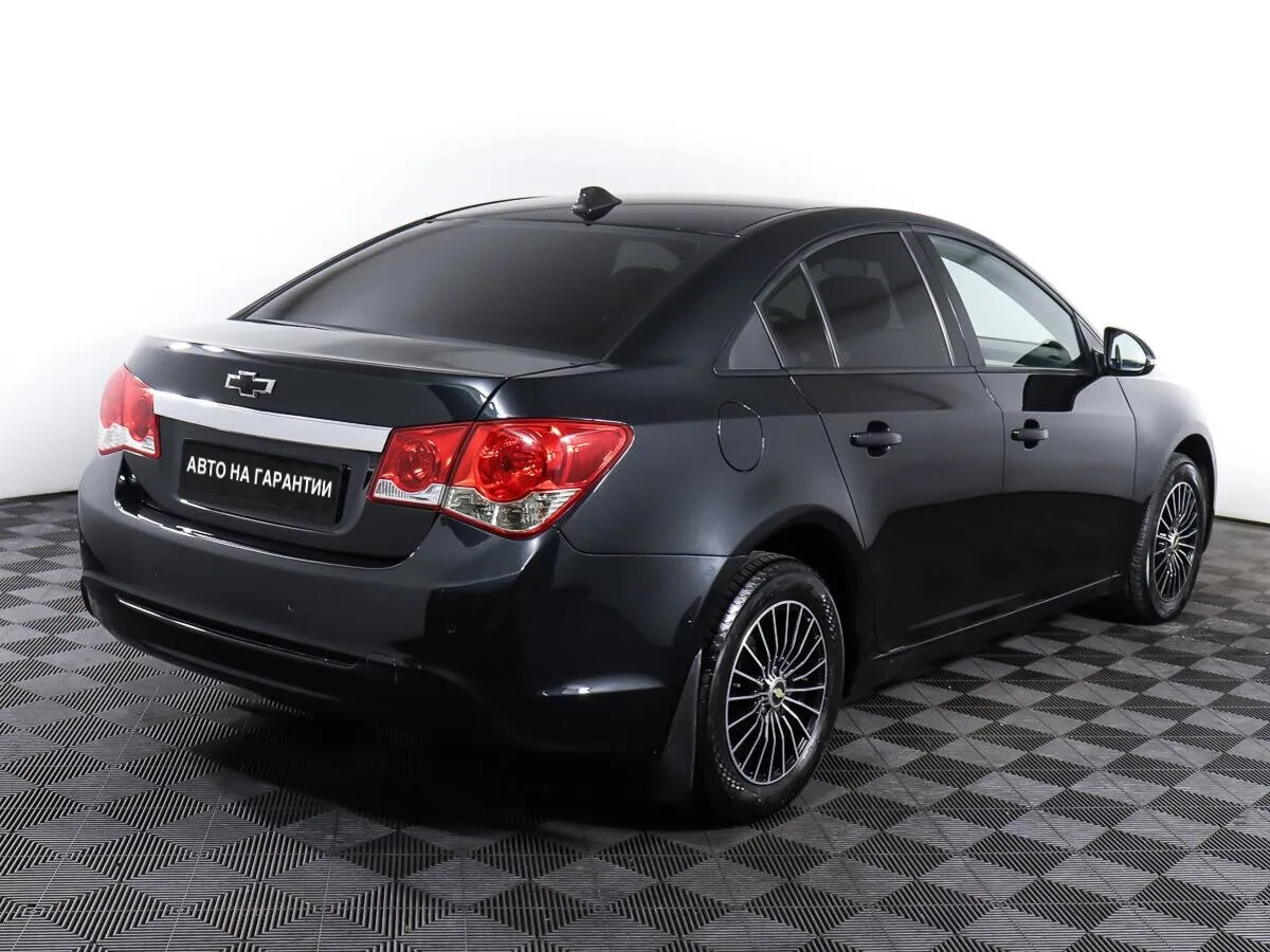 Chevrolet Cruze I Рестайлинг · LS — фото 4