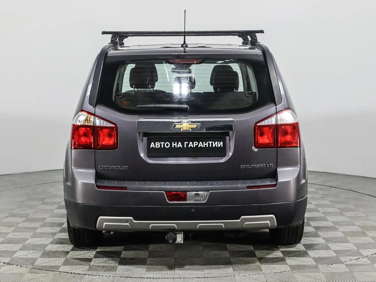 Chevrolet Orlando I · LS — фото 5