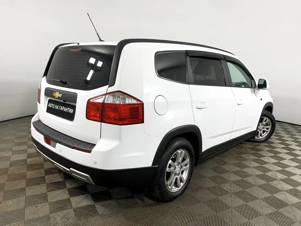 Chevrolet Orlando I · LT — фото 4
