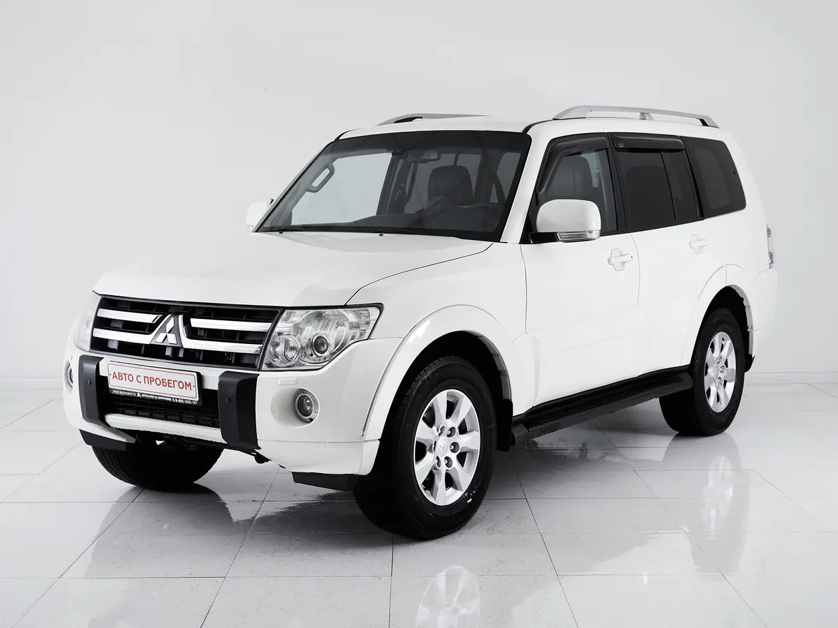 Mitsubishi Pajero IV · Instyle