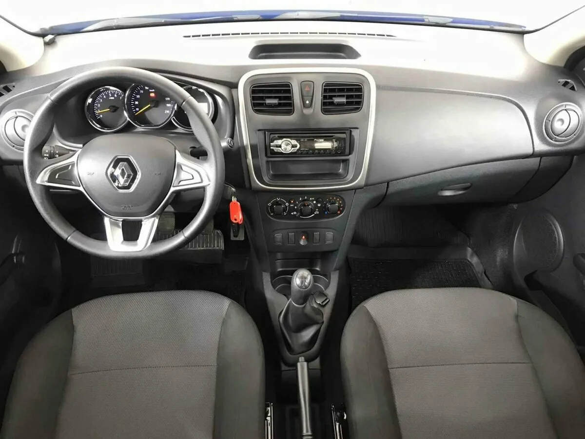Renault Logan II Рестайлинг · Access — фото 4