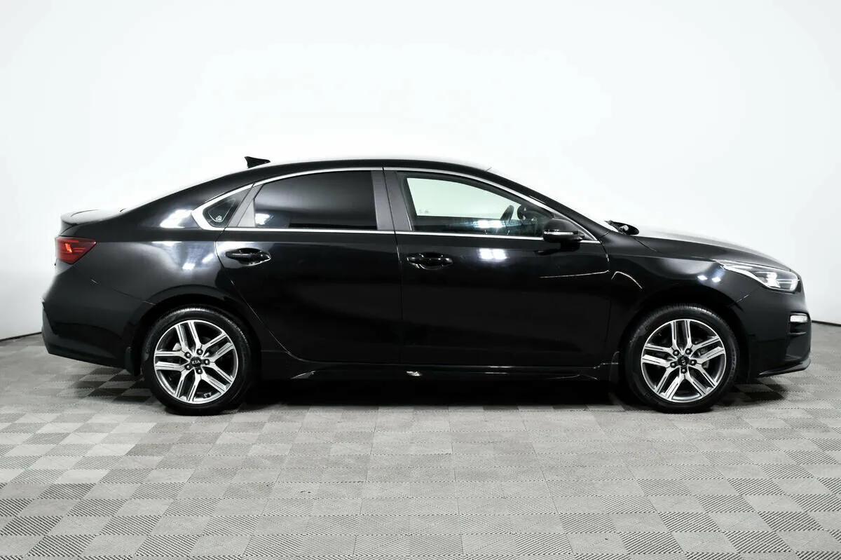 Kia Cerato IV Рестайлинг · GT Line — фото 3