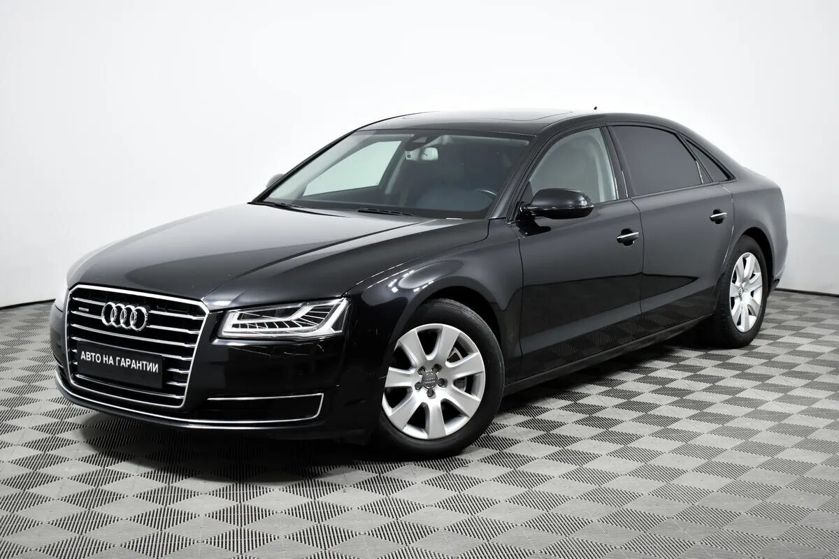 Audi A8 III (D4) Рестайлинг · Базовая