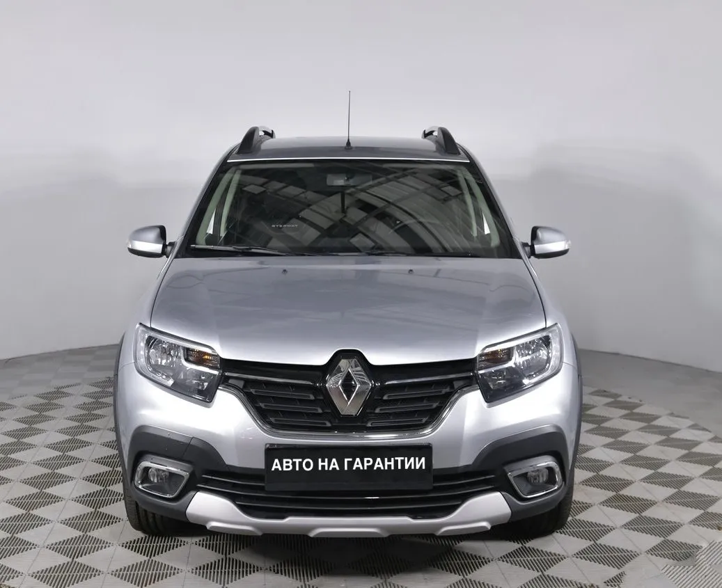 Renault Sandero II Рестайлинг · Stepway Drive — фото 2