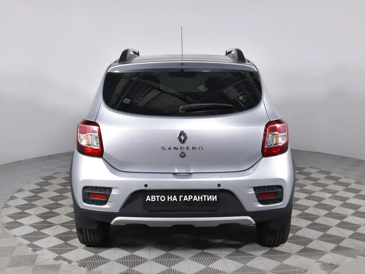 Renault Sandero II Рестайлинг · Stepway Drive — фото 4