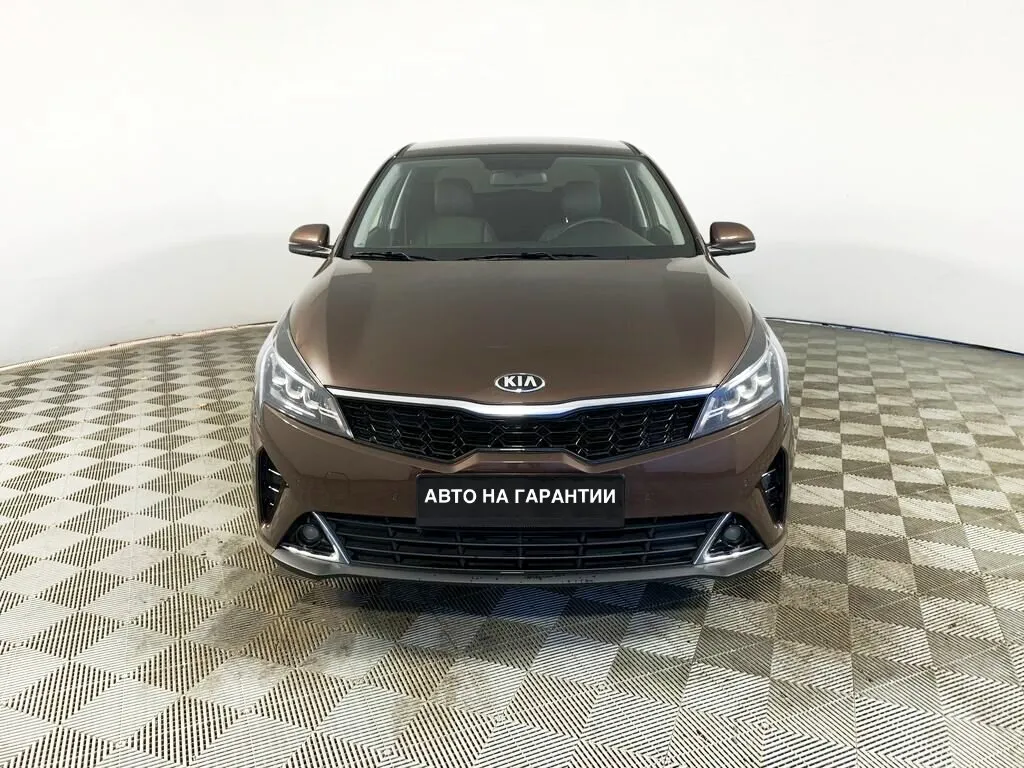 Kia Rio IV Рестайлинг · Luxe — фото 2