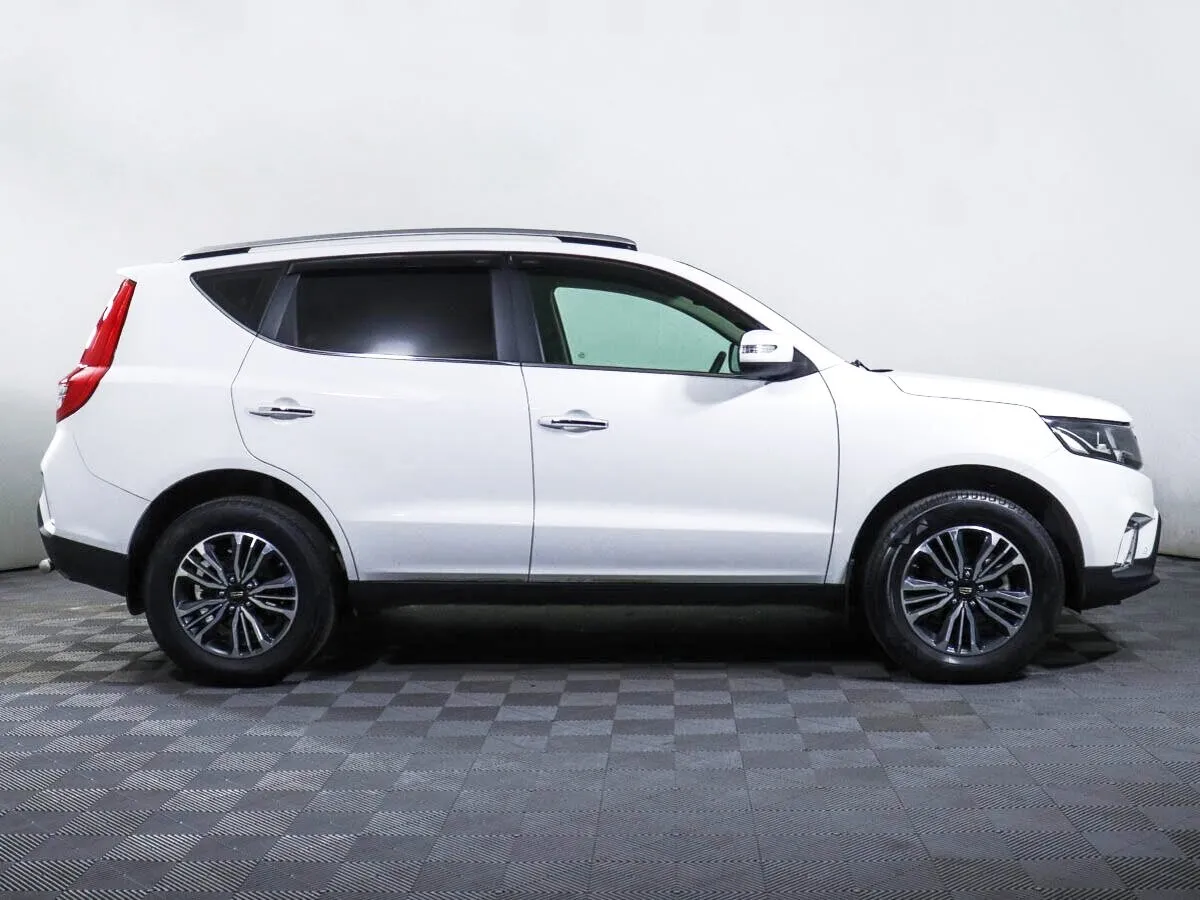 Geely Emgrand X7 I Рестайлинг 2 · Люкс — фото 3