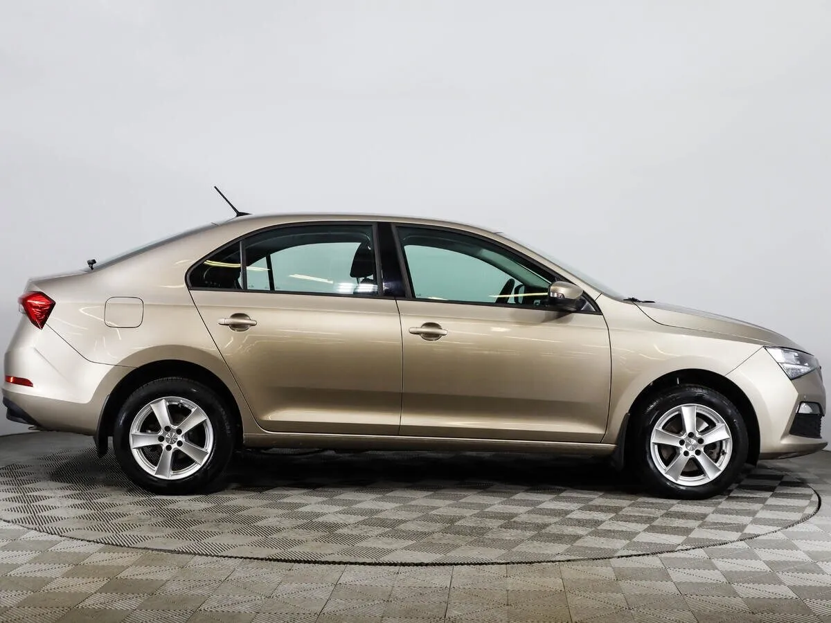 Skoda Rapid II · Ambition — фото 3