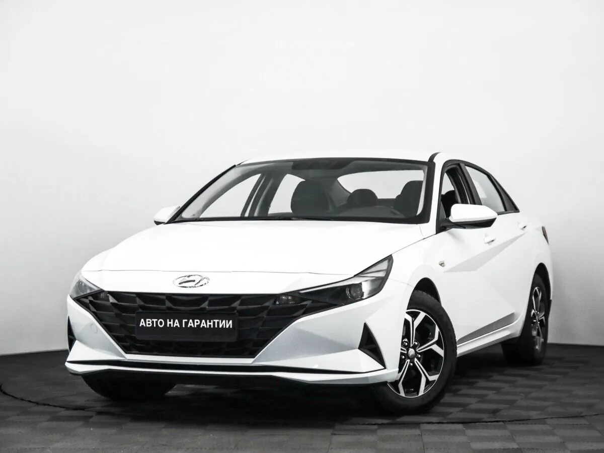 Hyundai Elantra VII (CN7) · Classic